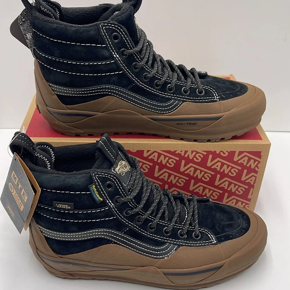 Vans Men’s Sk8-Hi Dip Mte-2
Black/Gum
VN0009QKB9M
Boots Cold Weather Sneakers - Picture 3 of 16